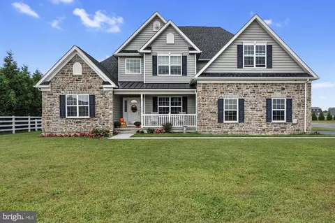 145 Sand Dollar Ln, Frederica, DE 19946