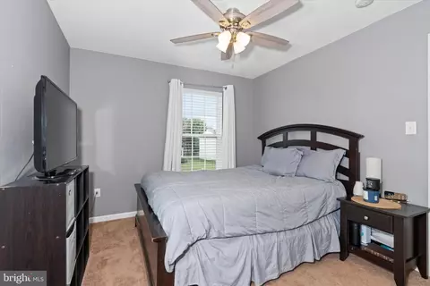 Bedroom - 64 Thomas Harmon Dr, Camden, DE 19934 photo 3 of 6