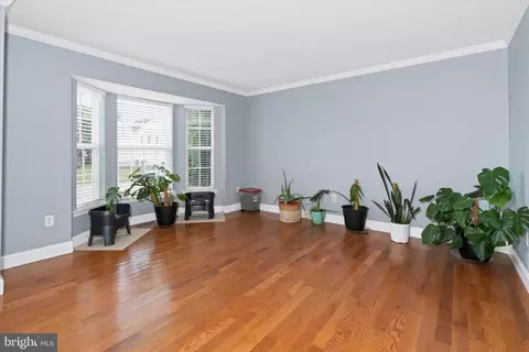 Living - 64 Thomas Harmon Dr, Camden, DE 19934 photo 2 of 4