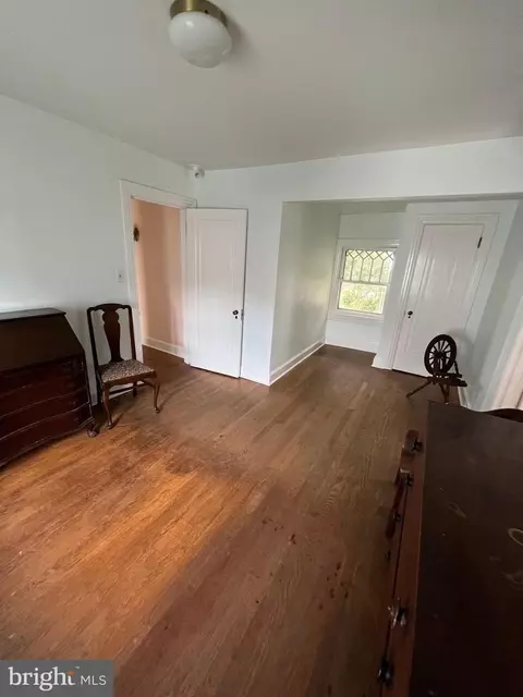Entry Way - 10 S Bradford St, Dover, DE 19904 photo 10 of 16