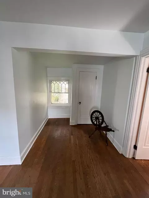 Entry Way - 10 S Bradford St, Dover, DE 19904 photo 11 of 16
