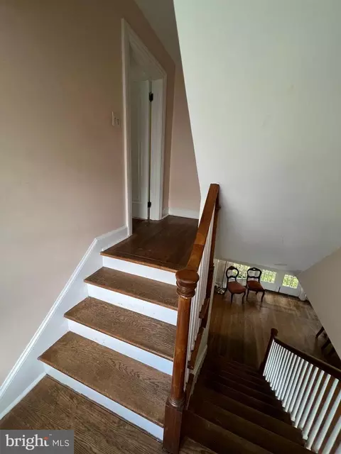 Entry Way - 10 S Bradford St, Dover, DE 19904 photo 6 of 16