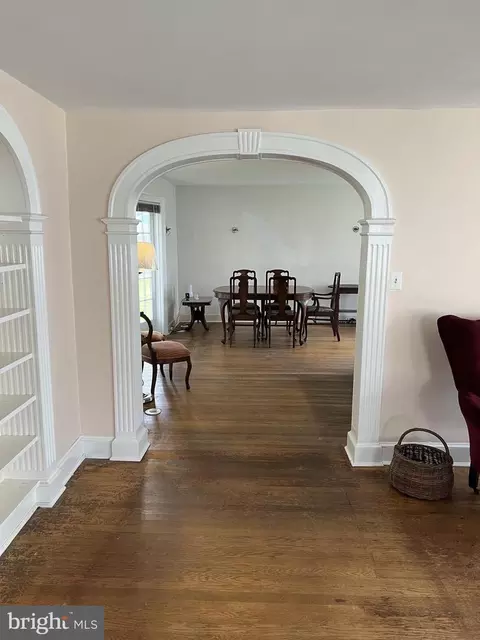 Entry Way - 10 S Bradford St, Dover, DE 19904 photo 1 of 16