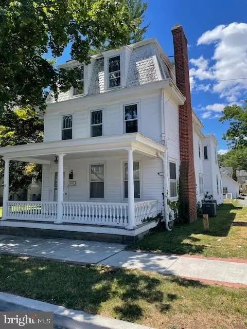 Exterior - 10 S Bradford St, Dover, DE 19904 photo 3 of 10