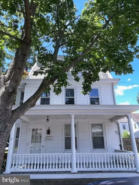Exterior - 10 S Bradford St, Dover, DE 19904 photo 2 of 10