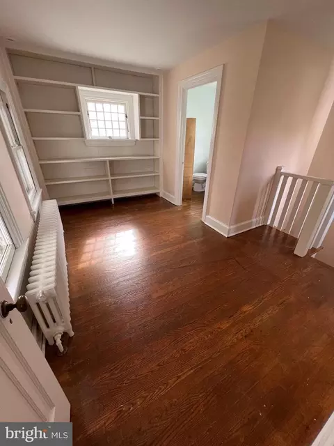 Entry Way - 10 S Bradford St, Dover, DE 19904 photo 12 of 16