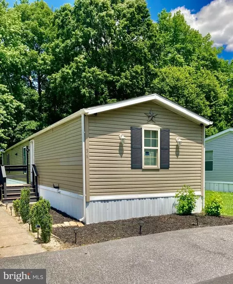 36 Pinewood Acres Ave #36, Dover, DE 19901