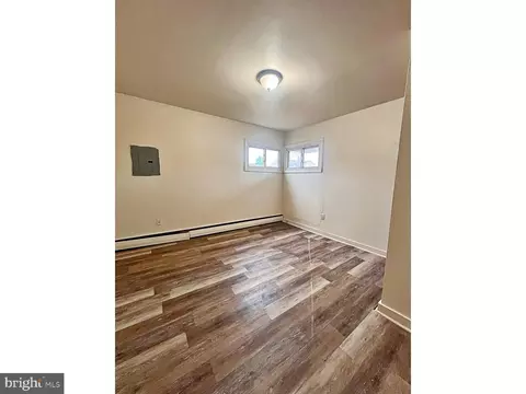 433 Collins Dr, Dover, DE 19901 photo 6