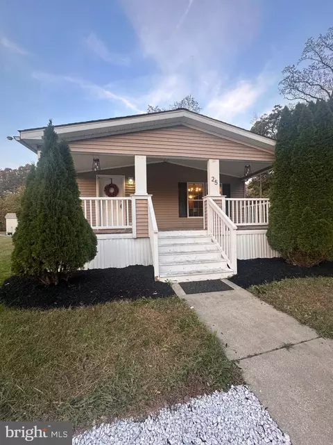 Exterior - 25 July Hound Ct, Dover, DE 19904 photo 1 of 3