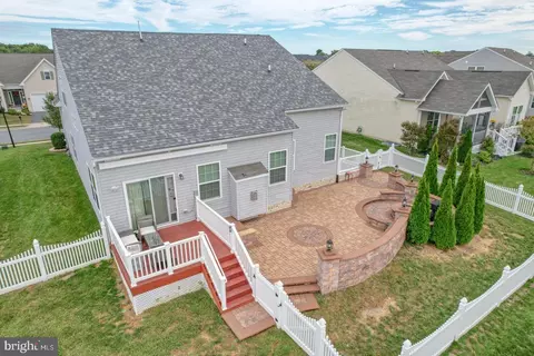 Exterior - 9 Split Rail Rd, Smyrna, DE 19977 photo 2 of 7