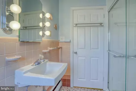 Bath - 58 Shady Lane Ave, Dover, DE 19901 photo 2 of 2