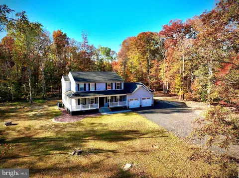 5762 Sandtown Rd, Felton, DE 19943