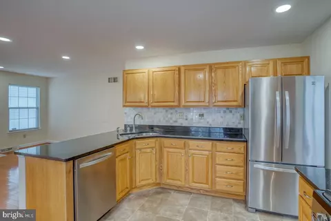 Kitchen - 22 Arbor Dr, Dover, DE 19904 photo 3 of 4