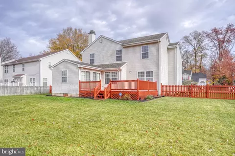 Exterior - 22 Arbor Dr, Dover, DE 19904 photo 6 of 8