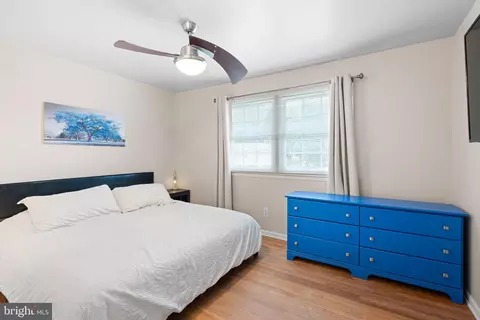Bedroom - 302 Mockingbird Ave, Dover, DE 19904 photo 4 of 5