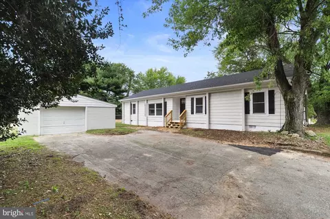 3325 Carpenter Bridge Rd, Felton, DE 19943