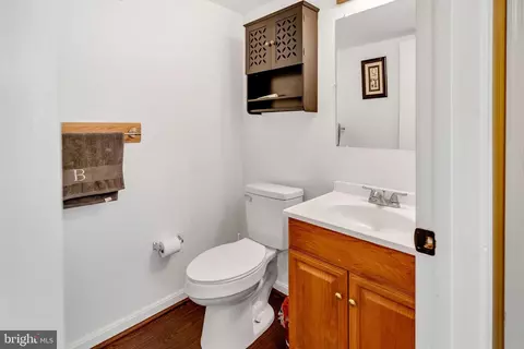 Bath - 1273 S Farmview Dr, Dover, DE 19904 photo 1 of 2