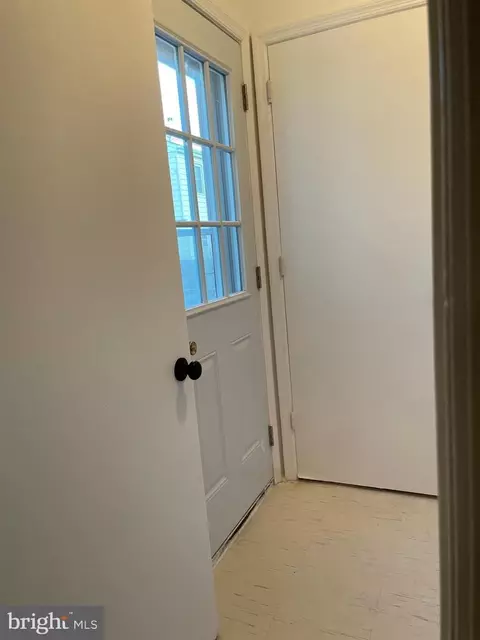 Entry Way - 44 Forest Creek Dr, Dover, DE 19904 photo 4 of 12