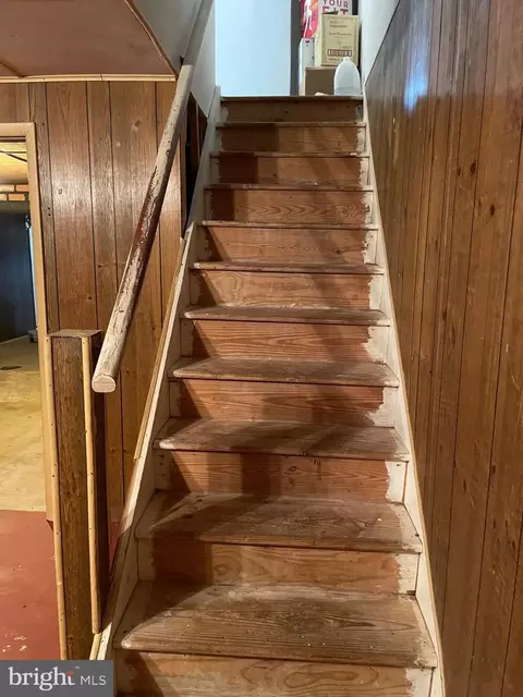 Entry Way - 44 Forest Creek Dr, Dover, DE 19904 photo 11 of 12