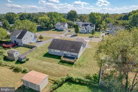 350 W Darby Cir, Dover, DE 19904 photo 4