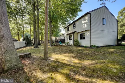 Exterior - 8 Freedom Dr, Dover, DE 19904 photo 6 of 8