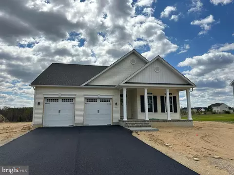 557 N Greenbrook Dr, Milford, DE 19963