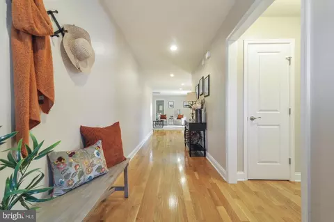 Entry Way - 68 Harcourt Dr, Dover, DE 19901 photo 1 of 3