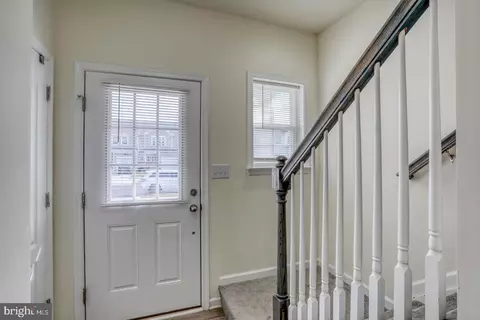 Entry Way - 214 Tea Party Trl, Dover, DE 19901 photo 5 of 7