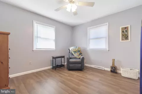 Bedroom - 53 Delshire Dr, Dover, DE 19901 photo 3 of 4