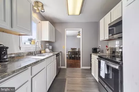 Kitchen - 53 Delshire Dr, Dover, DE 19901 photo 1 of 1