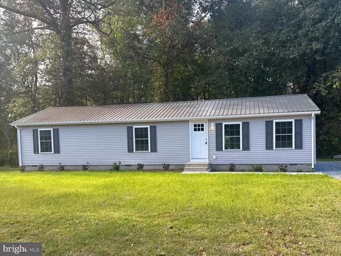 160 W Cherry Dr, Magnolia, DE 19962