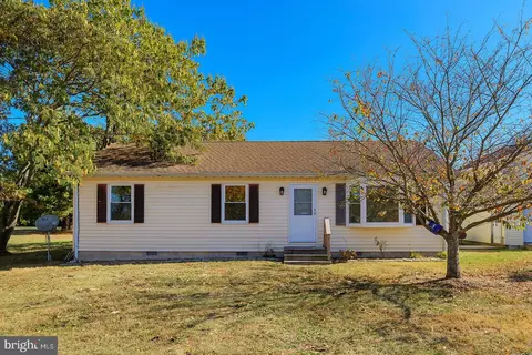 600 Holletts Corner Rd, Clayton, DE 19938