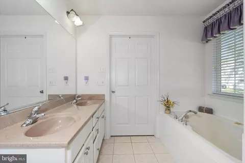 130 Maple St, Houston, DE 19954 photo 23