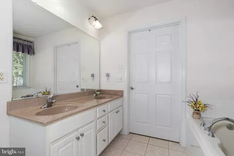 130 Maple St, Houston, DE 19954 photo 24