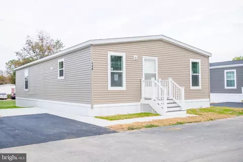 1679 S State St #A48, Dover, DE 19901