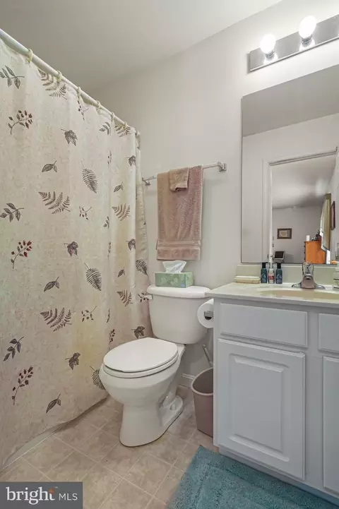 Bath - 250 N Planters Ln, Dover, DE 19901 photo 1 of 2