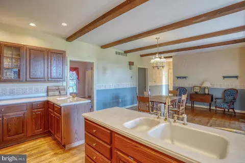 Kitchen - 122 Pine Valley Rd, Dover, DE 19904 photo 6 of 6