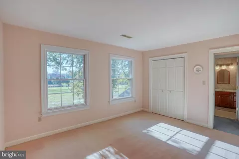 Bedroom - 122 Pine Valley Rd, Dover, DE 19904 photo 3 of 6