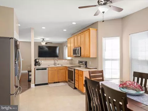 Kitchen - 128 W Sheldrake Cir, Dover, DE 19904 photo 2 of 2