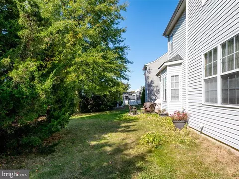 Exterior - 128 W Sheldrake Cir, Dover, DE 19904 photo 5 of 5
