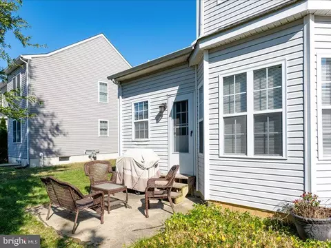 Exterior - 128 W Sheldrake Cir, Dover, DE 19904 photo 3 of 5