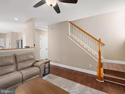 Living - 128 W Sheldrake Cir, Dover, DE 19904 photo 3 of 3