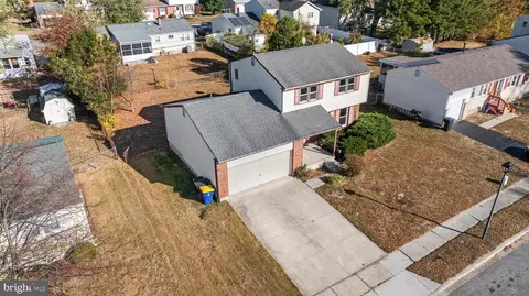 View/Area - 555 Crawford Ave, Dover, DE 19901 photo 2 of 21