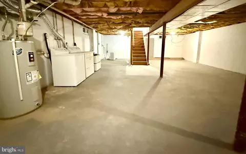 Other - 448 E Commerce St, Smyrna, DE 19977 photo 2 of 2