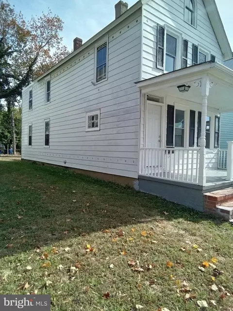 Exterior - 31 N New St, Dover, DE 19904 photo 4 of 6
