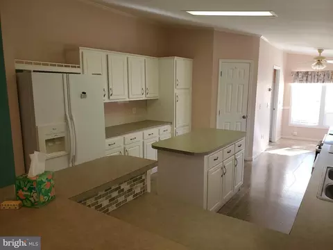 Kitchen - 547 Weaver Dr, Dover, DE 19901 photo 3 of 6