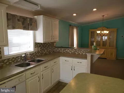 Kitchen - 547 Weaver Dr, Dover, DE 19901 photo 1 of 6