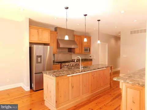 Kitchen - 487 Brookfield Dr, Dover, DE 19901 photo 4 of 6