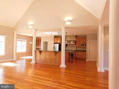 Living - 487 Brookfield Dr, Dover, DE 19901 photo 5 of 11