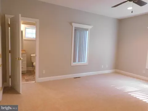 Bedroom - 487 Brookfield Dr, Dover, DE 19901 photo 2 of 2